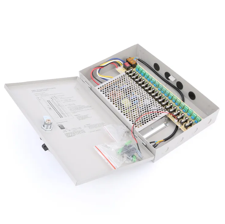 Импульсный блок питания 12V 15A 18CH